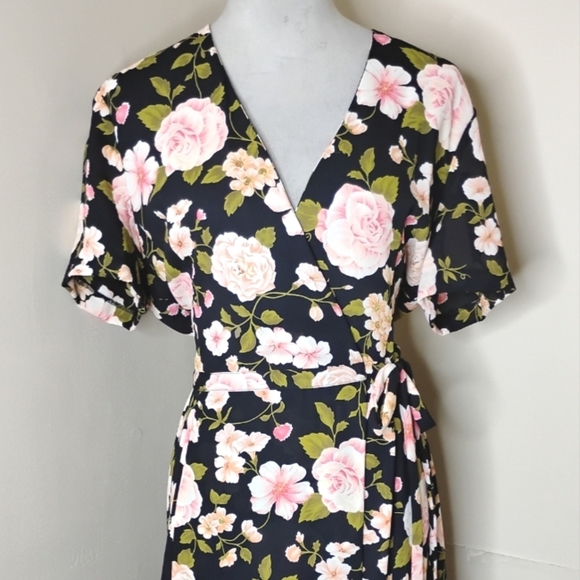 Liz Claiborne Floral Chiffon True Wrap Dress — Black/Pink — Size 10 - Picture 2 of 8